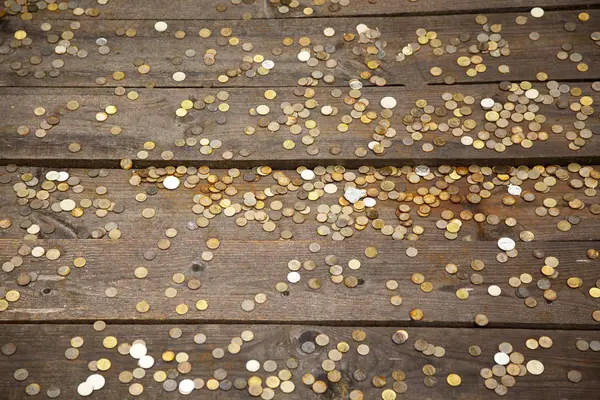 Münzhintergrund Auf Holzbrettern Verstreute Münzen — Stockfoto