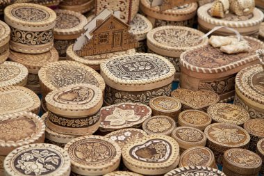 Bir sürü farklı madeni paradan elde edilen çeşitlilik.