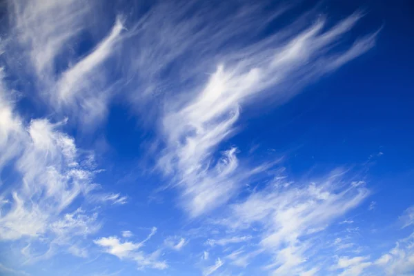 Arkaplanı Bulutlu Gökyüzü — Stok fotoğraf