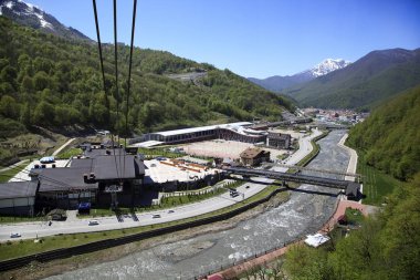 Krasnaya Polyana, Sochi, Rusya-17 Nisan, 2017: Soçi Ulusal Parkı Rusya, Panorama, editoryal.