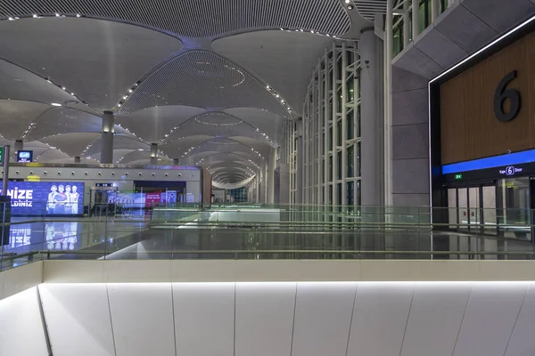 Neuer Flughafen Istanbul, Ankunftsbereich — Stockfoto