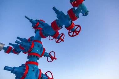 Petrol, gaz endüstrisi. Kuyu kapakları ve kapakçık armatürü de dahil. 