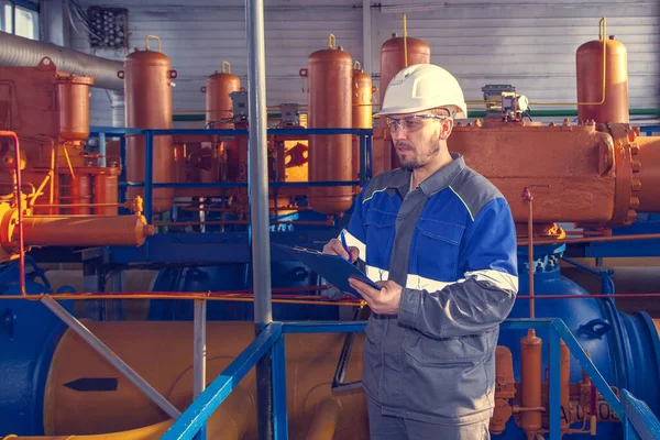 Mechanic Repairman Operator Production Gas Oil Gas Industry Gas Conditioning — Stock Photo, Image