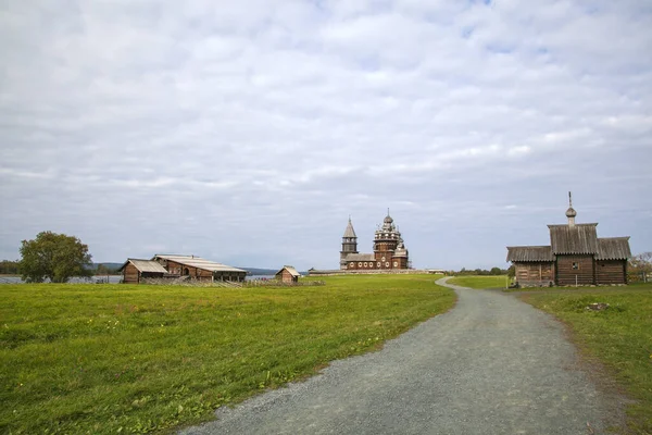 Kizhi Island Onega Lake Karelia Russia Foreground Orthodox Church Intercession — Stock Photo, Image