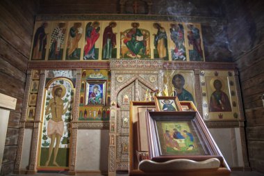 Bolşoy Zayatsky Adası, Rusya - 20 Eylül 2019: Bolşoy Zayatsky Adası 'ndaki Solovetsky Manastırı' nın Andreevski skeci