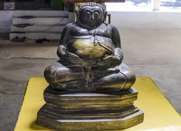 Estatua buddha grande — Foto de Stock