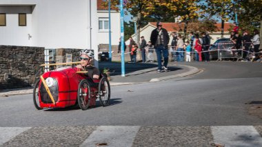 Sürücüler için geleneksel bir yarış araba pedal