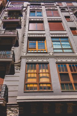 geleneksel İspanya bina cephe