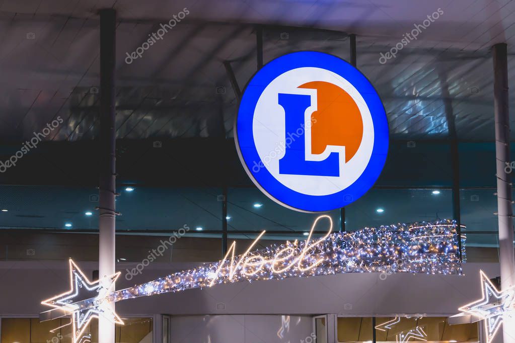 Olonne sur Mer, France - December 03, 2016 : During the period of Christmas and night, entrance of a store 