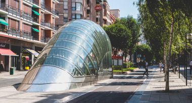 Bilbao, İspanya'nın şehirde metro istasyonu
