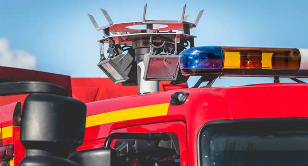 Large halogen projector on a vehicle extrication — Stock Photo, Image