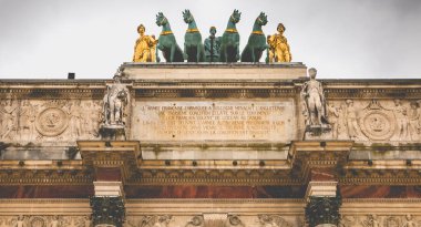 arc de triomphe du atlıkarınca Paris