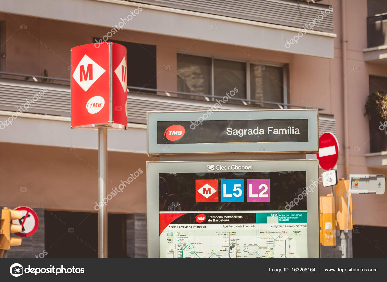 Metro Station In Front Of The Sagrada Familia Stock Editorial Photo C Pierreolivier 163208164