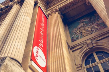 Keşif Sarayı'nın mimari detay