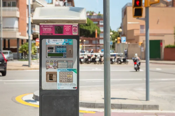 Parking Ticket Machines où les automobilistes peuvent payer pour leur parkin — Photo