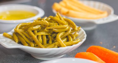 Genç Mısır ve fasulye filizi ramerquans kümesinde