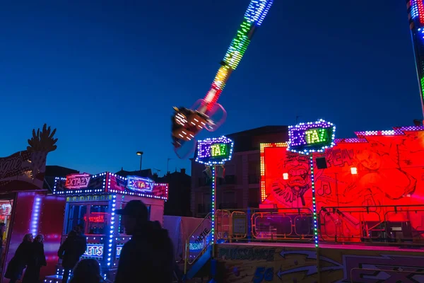 O passeio de emoção EXTAZY fabricado pela Mondial Rides — Fotografia de Stock