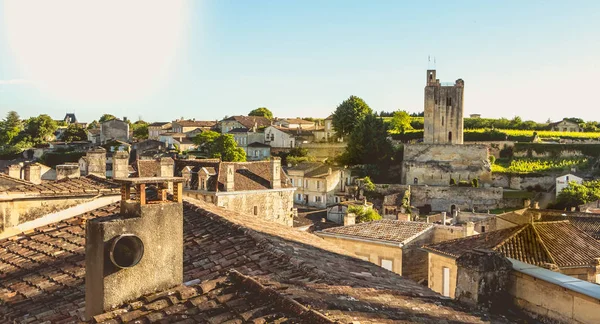 Vue aérienne de la ville de Saint Emilion — Photo