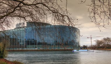 Louise Weiss Binası koltuğun PA mimari detay