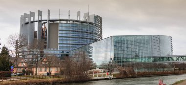 Louise Weiss Binası koltuğun PA mimari detay