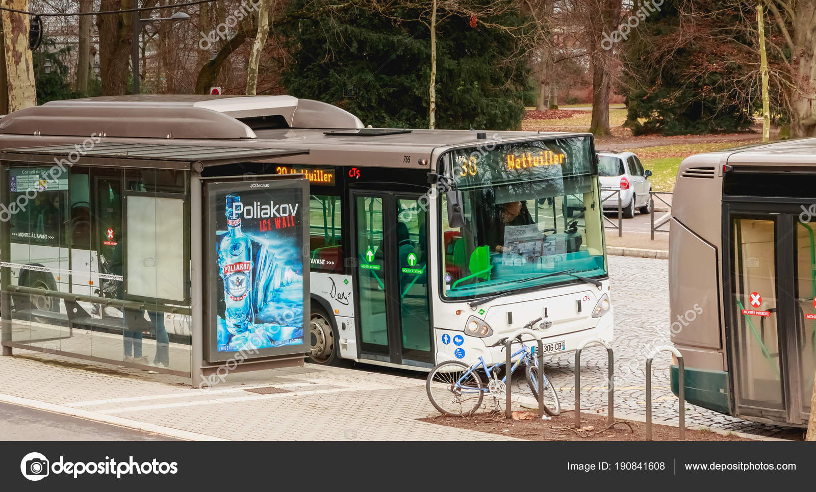 Bus of the Strasbourg public transport company — Stock Editorial Photo