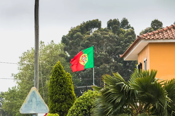 Detalhe da arquitetura da casa típica em uma pequena aldeia no norte — Fotografia de Stock