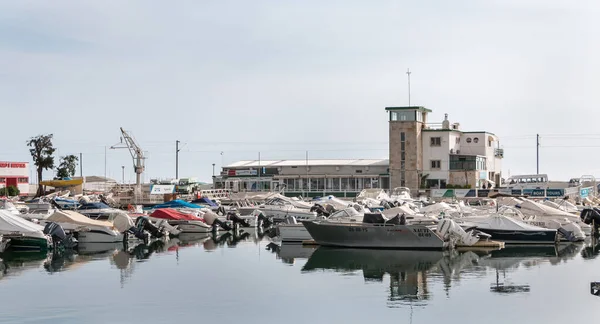 Faro Portekiz Mayıs 2018 Baharda Küçük Tekneli Marina Manzarası — Stok fotoğraf
