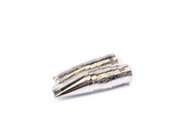 Stüdyoda beyaz arka planda mutfak soketi - Pasta dekorasyonu - Paslanmaz çelik