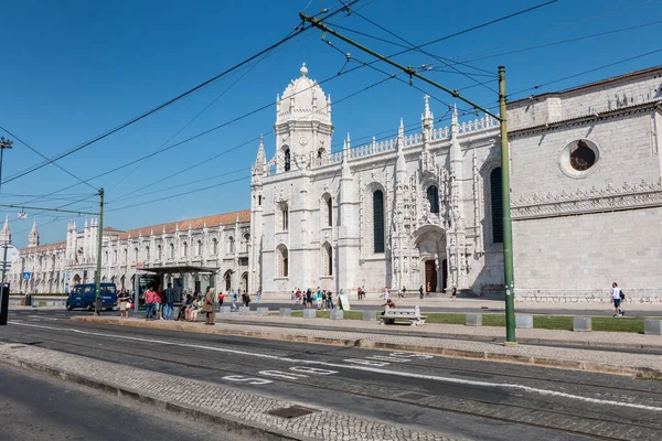 Lissabon Portugal Maj 2018 Turister Som Promenerar Framför Den Heliga — Stockfoto