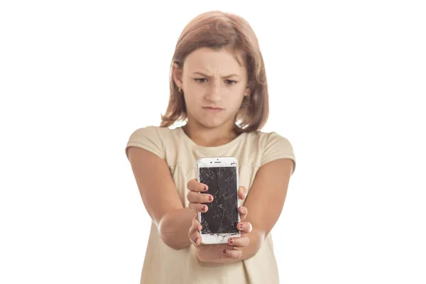 Париж Франция Августа 2017 Злая Маленькая Девочка Держит Iphone Сломанным — стоковое фото