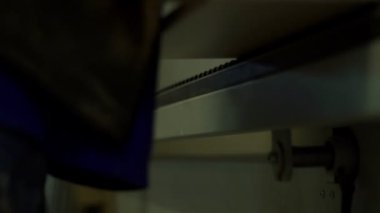 Mobilya üretim Sihirbazı kenar çubuğunun işlenmesini sağlar