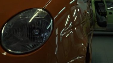 Atölye başka bir renkte araba boyama