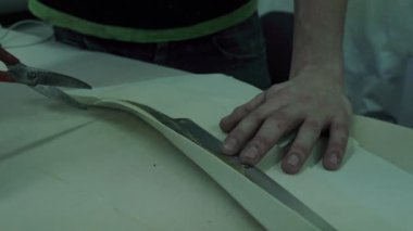 araba iç döşeme beyaz kesmek efendi