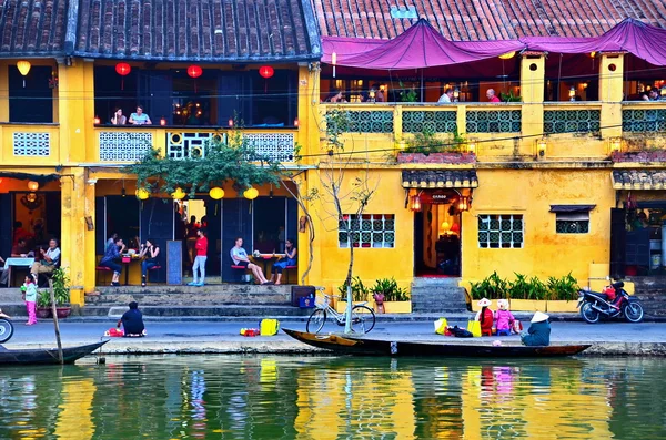 Hoi An es un popular destino turístico de Asia. Hoian es reconocido como Patrimonio de la Humanidad por la UNESCO . —  Fotos de Stock