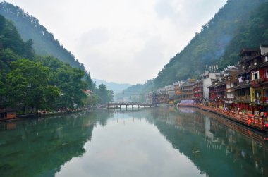Hunan, Çin Fenghuang ilçesinde eski evleri