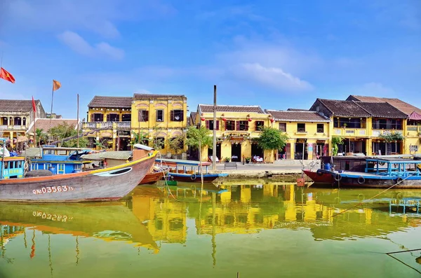 Hoi eski bir şehir. Hoi bir Asya'nın popüler bir turistik yer