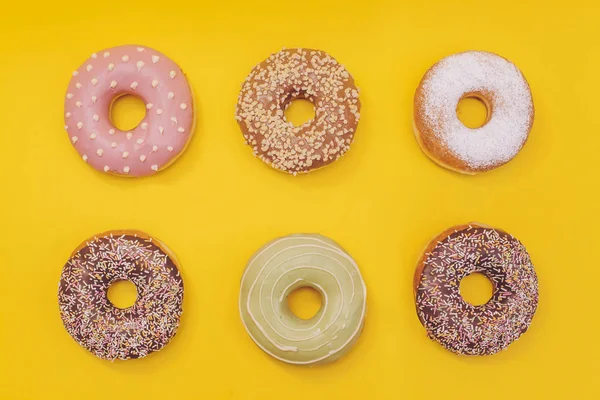 Flying Donuts Colorful Background — Stock Photo, Image