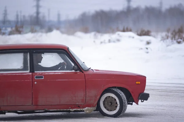 Russia Novosibirsk November 2019 Russian Old Red Car Vaz Zhiguli — 스톡 사진