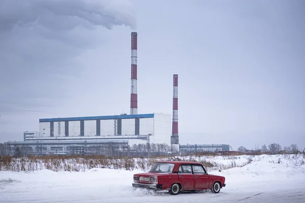 Russia Novosibirsk November 2019 Russian Old Low Red Car Vaz — Stockfoto