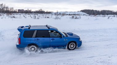Rusya, Novosibirsk-20 Ocak 2020 Mavi Araba 