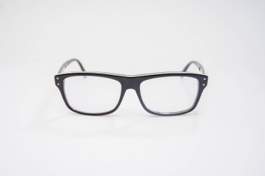 gözüne gözlük, gözlük, güneş gözlüğü