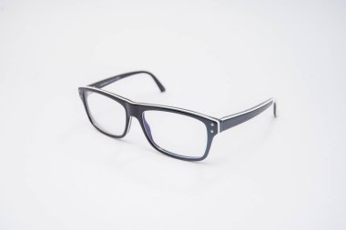 gözüne gözlük, gözlük, güneş gözlüğü