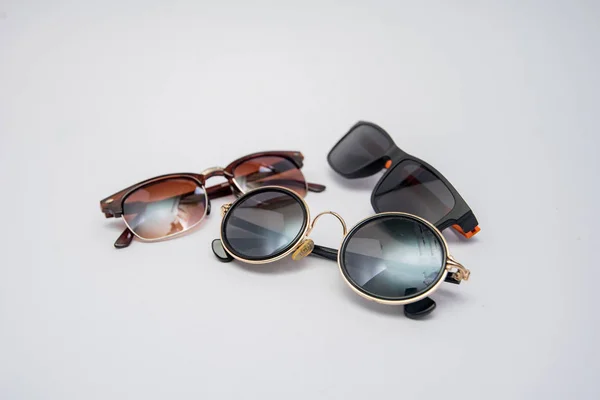 gözüne gözlük, gözlük, güneş gözlüğü