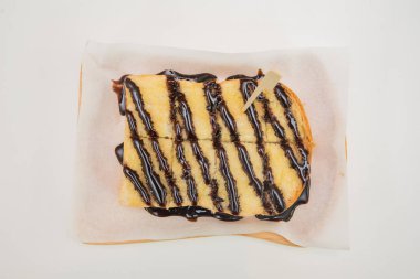 Çikolatalı tost, çikolatalı ekmek