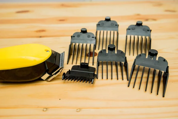 Cortadoras de pelo, cortadoras de pelo, accesorios de corte de pelo — Foto de Stock