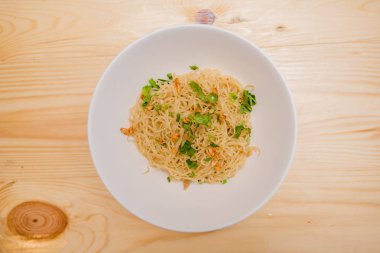 Kızarmış şehriye, Tay gıda, Çin yemeği