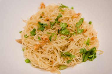 Kızarmış şehriye, Tay gıda, Çin yemeği