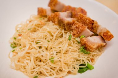 şehriye domuz rostosu, Tay gıda, Çin yemeği