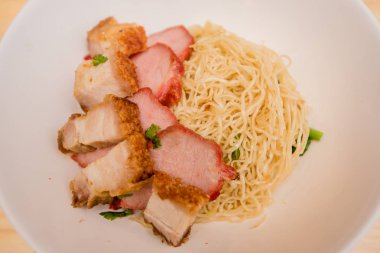 şehriye domuz rostosu, Tay gıda, Çin yemeği