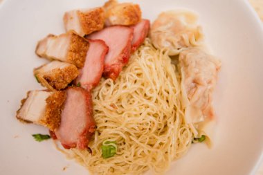 şehriye domuz rostosu, Tay gıda, Çin yemeği